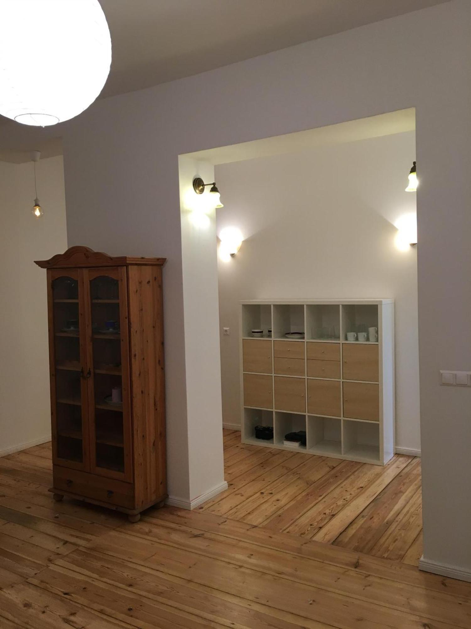 Cosy Apartment In Friedrichshaun Berlim Exterior foto